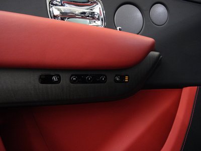 صورة 51 لـ 2019 ROLLS-ROYCE CULLINAN