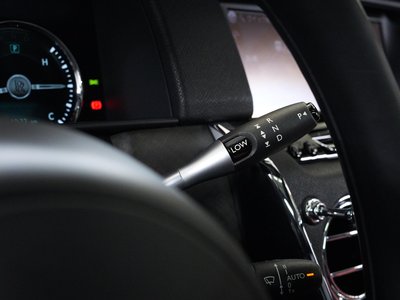 صورة 41 لـ 2019 ROLLS-ROYCE CULLINAN