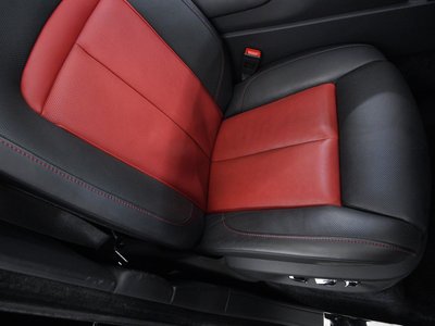 صورة 8 لـ 2019 ROLLS-ROYCE CULLINAN