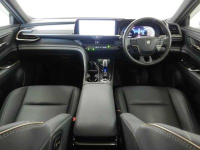 2024 Toyota CROWN SPORT 照片 3
