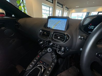 2024 Aston Martin VANTAGE — миниатюра 35