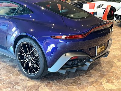 2024 Aston Martin VANTAGE — миниатюра 9