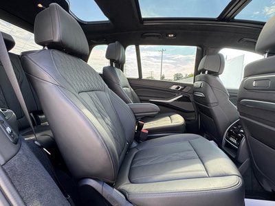 صورة مصغرة 39 لـ 2023 BMW X7