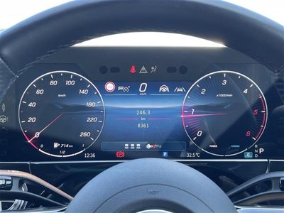 2025 Mercedes-BENZ E-CLASS photo 4