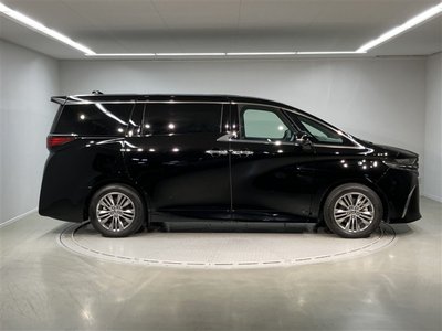 2023 Toyota ALPHARD photo 4