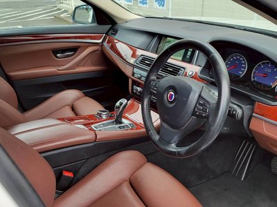 صورة 9 لـ 2014 BMW Alpina D5