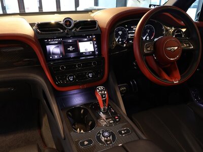 صورة مصغرة 13 لـ 2021 Bentley BENTAYGA