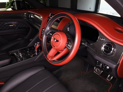صورة مصغرة 41 لـ 2021 Bentley BENTAYGA
