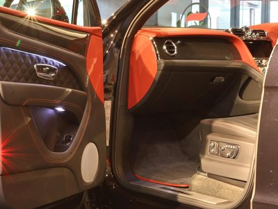 صورة مصغرة 18 لـ 2021 Bentley BENTAYGA