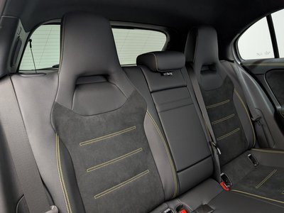 صورة 13 لـ 2024 Mercedes-BENZ A-CLASS AMG