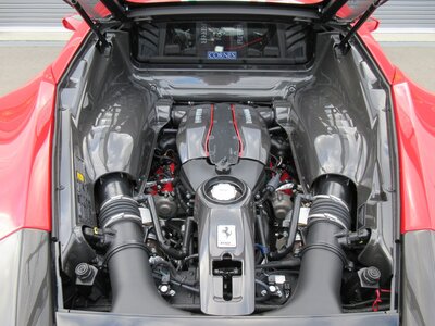 2020 Ferrari 488 PISTA — миниатюра 18
