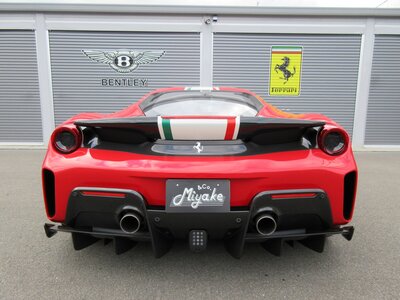 2020 Ferrari 488 PISTA — миниатюра 30