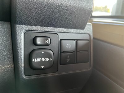 صورة 21 لـ 2024 Toyota LAND CRUISER 70