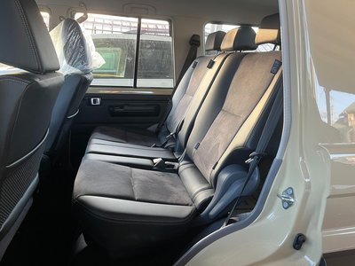 صورة 31 لـ 2024 Toyota LAND CRUISER 70