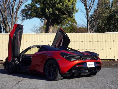 صورة 11 لـ 2019 Mclaren 720S SPIDER