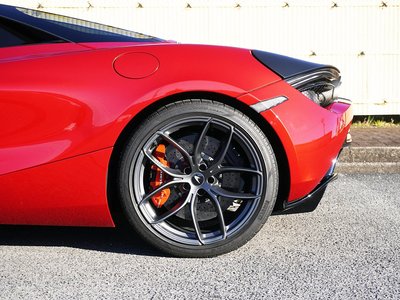 صورة 61 لـ 2019 Mclaren 720S SPIDER
