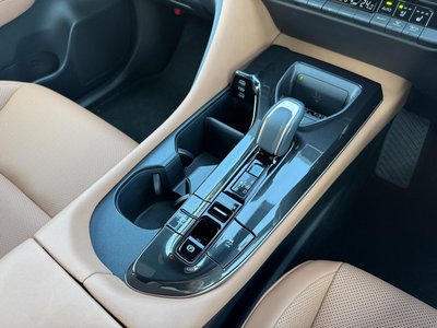 2025 Toyota CROWN SPORT — миниатюра 43