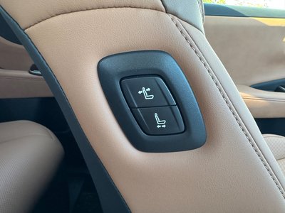 2025 Toyota CROWN SPORT — миниатюра 62