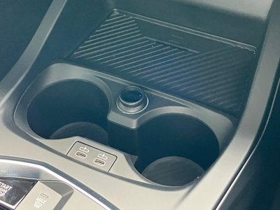 2026 BMW 1 SERIES thumbnail 35