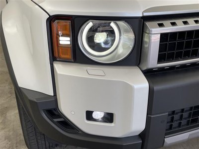 صورة 38 لـ 2024 Toyota LAND CRUISER 250