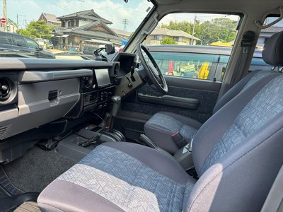 2000 Toyota LAND CRUISER 70 thumbnail 33