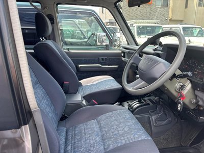 2000 Toyota LAND CRUISER 70 thumbnail 36