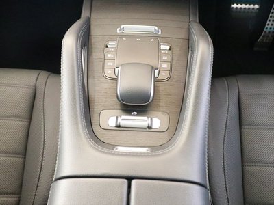 2021 Mercedes-BENZ GLS thumbnail 18