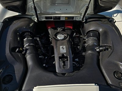 صورة 11 لـ 2020 Ferrari F8 SPIDER