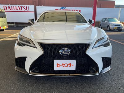 2021 Lexus LS — миниатюра 7