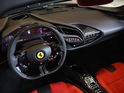 صورة 12 لـ 2025 Ferrari SF90 SPIDER
