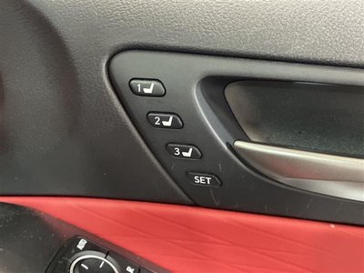 2023 Lexus IS photo 13