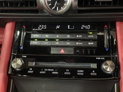 2023 Lexus IS thumbnail 20