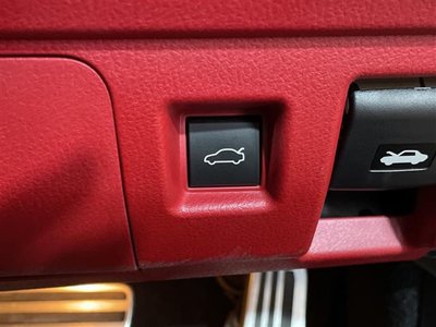 2023 Lexus IS photo 15