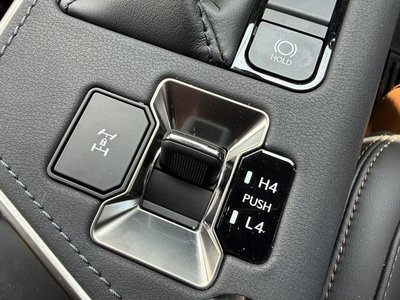 2025 Lexus GX 缩略图 32