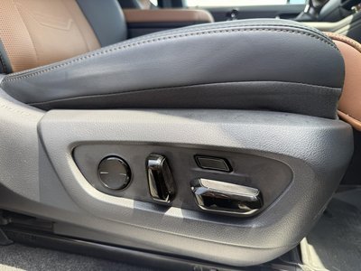 2025 Lexus GX 缩略图 43