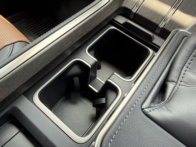 2025 Lexus GX 缩略图 28
