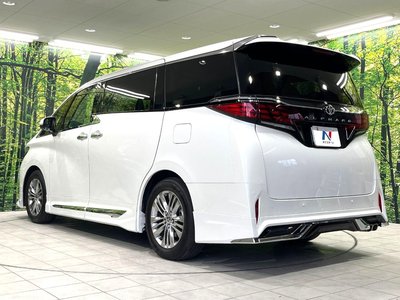 2024 Toyota ALPHARD — фото 28