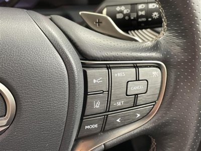 2018 Lexus LS photo 13
