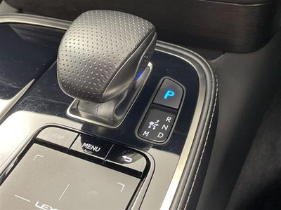 2018 Lexus LS thumbnail 20