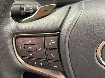 2018 Lexus LS photo 12