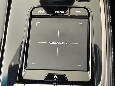 2018 Lexus LS photo 16