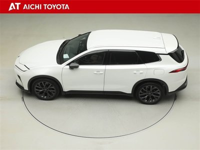 2025 Toyota CROWN ESTATE photo 11
