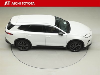 2025 Toyota CROWN ESTATE photo 15