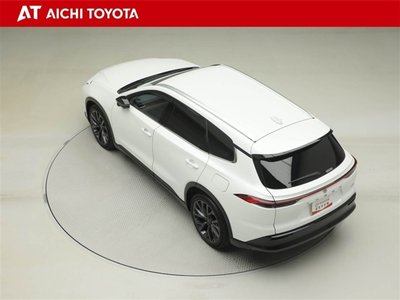 2025 Toyota CROWN ESTATE photo 12