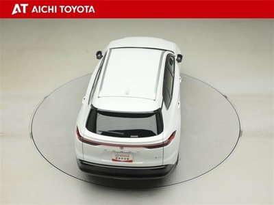 2025 Toyota CROWN ESTATE photo 13