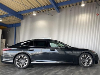 2017 Lexus LS 照片 30
