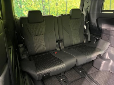 2025 Toyota ALPHARD — фото 10
