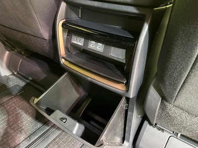 2025 Toyota ALPHARD — фото 44