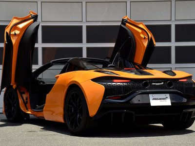صورة 12 لـ 2024 Mclaren ARTURA SPIDER
