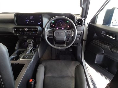 صورة 5 لـ 2025 Toyota LAND CRUISER 250